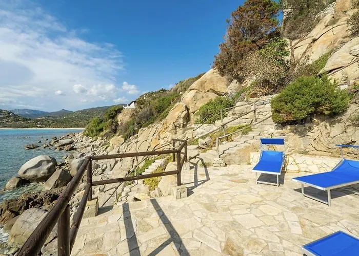 Dei Tramonti Villa *