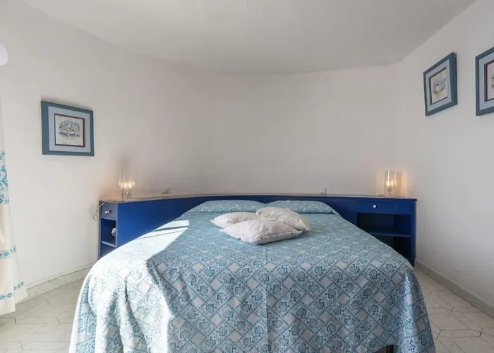 Dei Tramonti Villa *